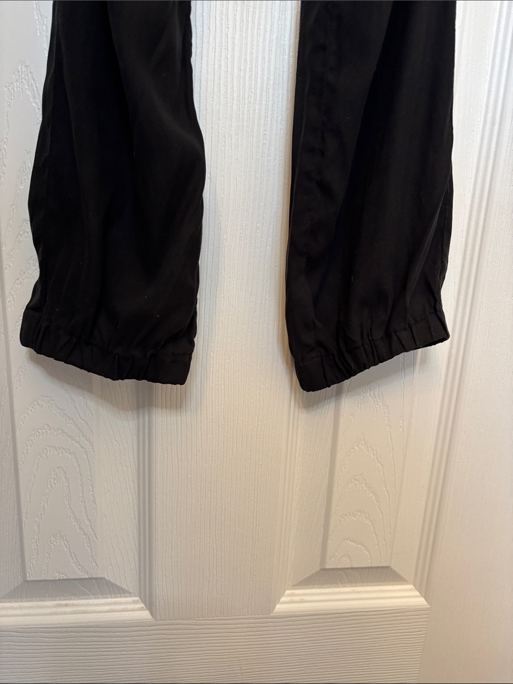 G by Guess Black Off-Shoulder Smocked Jumpsuit - Picture 3 of 6